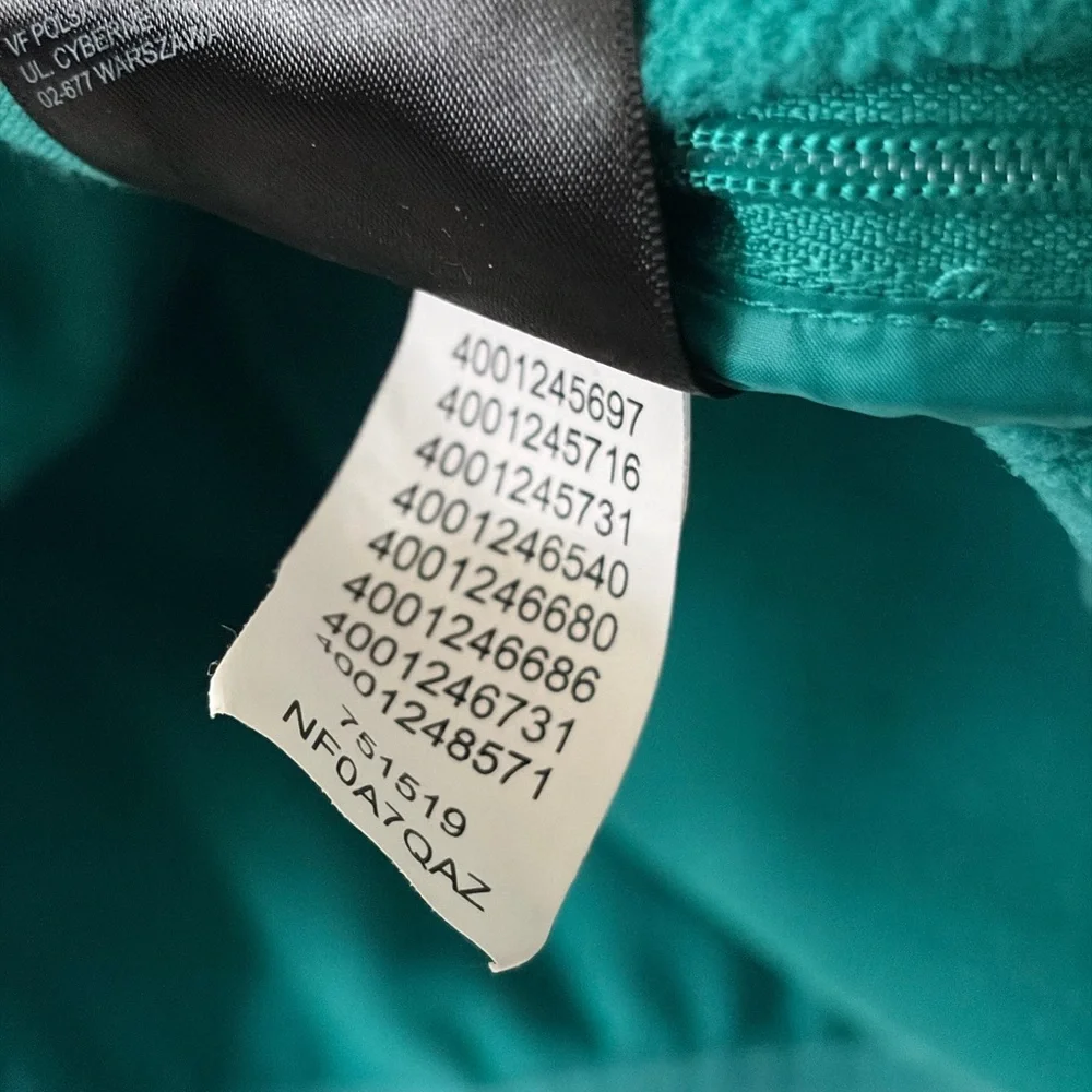 The North Face Men's ThermoBall Eco 2.0 Hybrid 1/4 Zip Hoodie - Teal Small